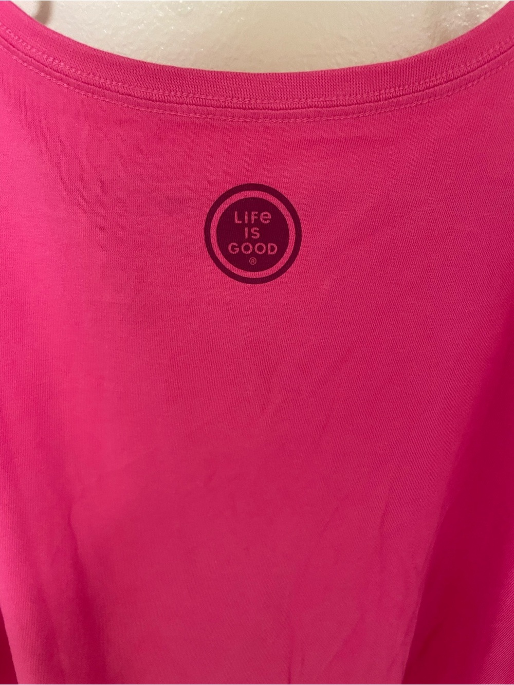 ✨Women’s Life Is Good Vneck Short Sleeve Tee XXL - Picture 8 of 8
